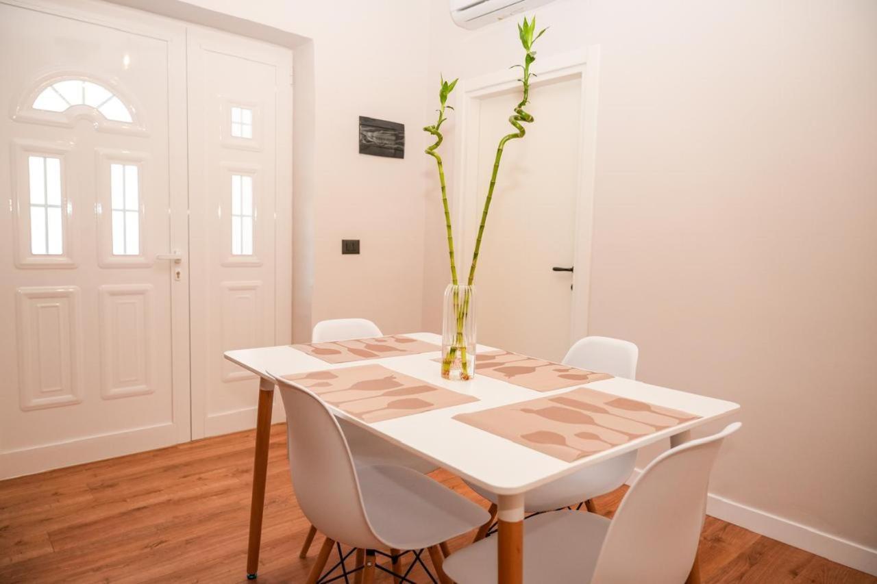 Bougainvilla Apartments Тирана Экстерьер фото